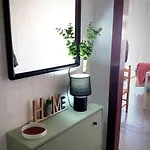 Somriu Fenals Platja Apartman