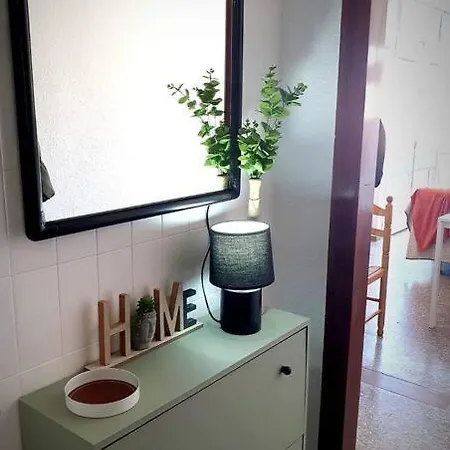 Somriu Fenals Platja Apartment